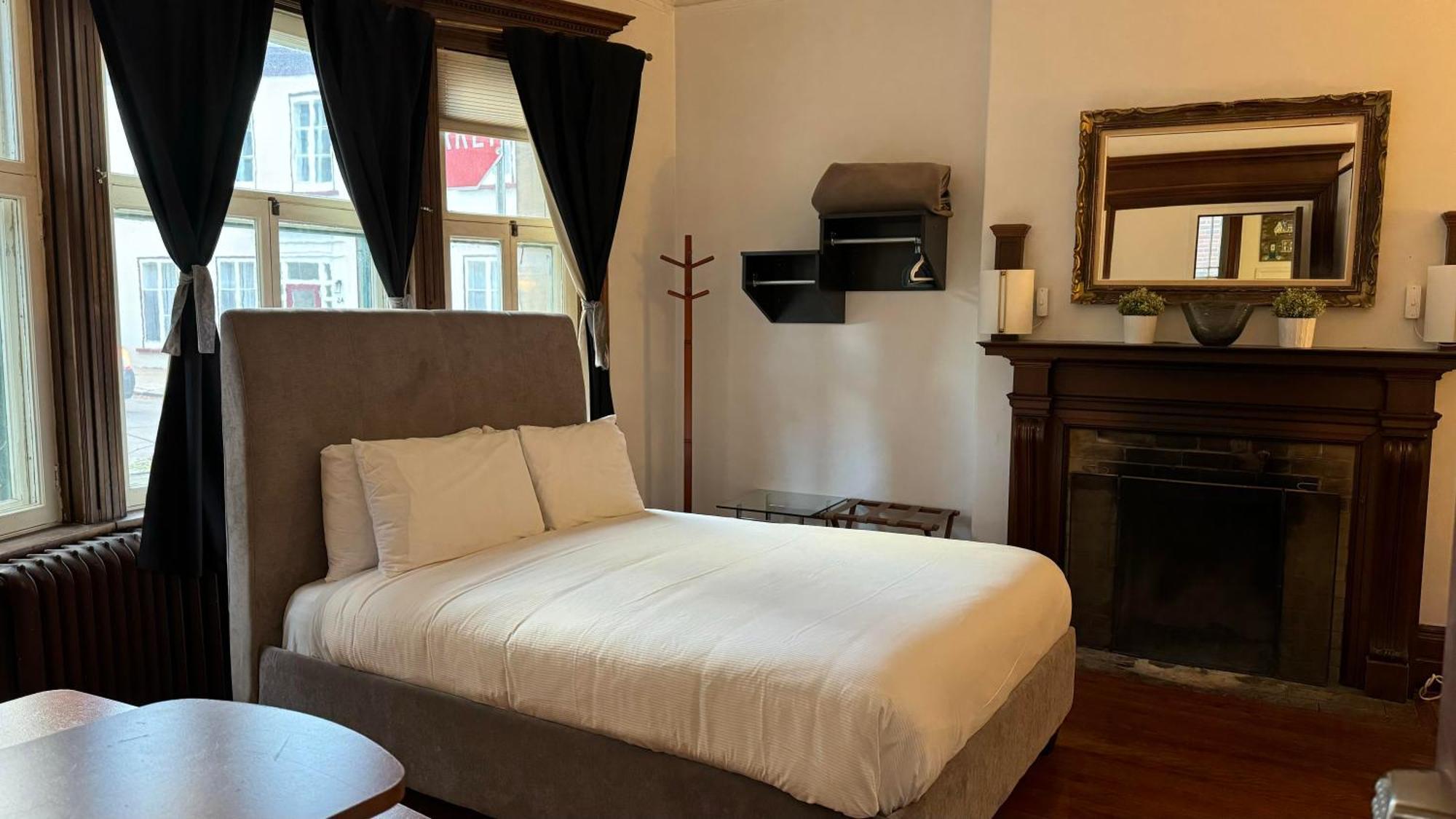E-Hotel Des Grisons Québec Kültér fotó