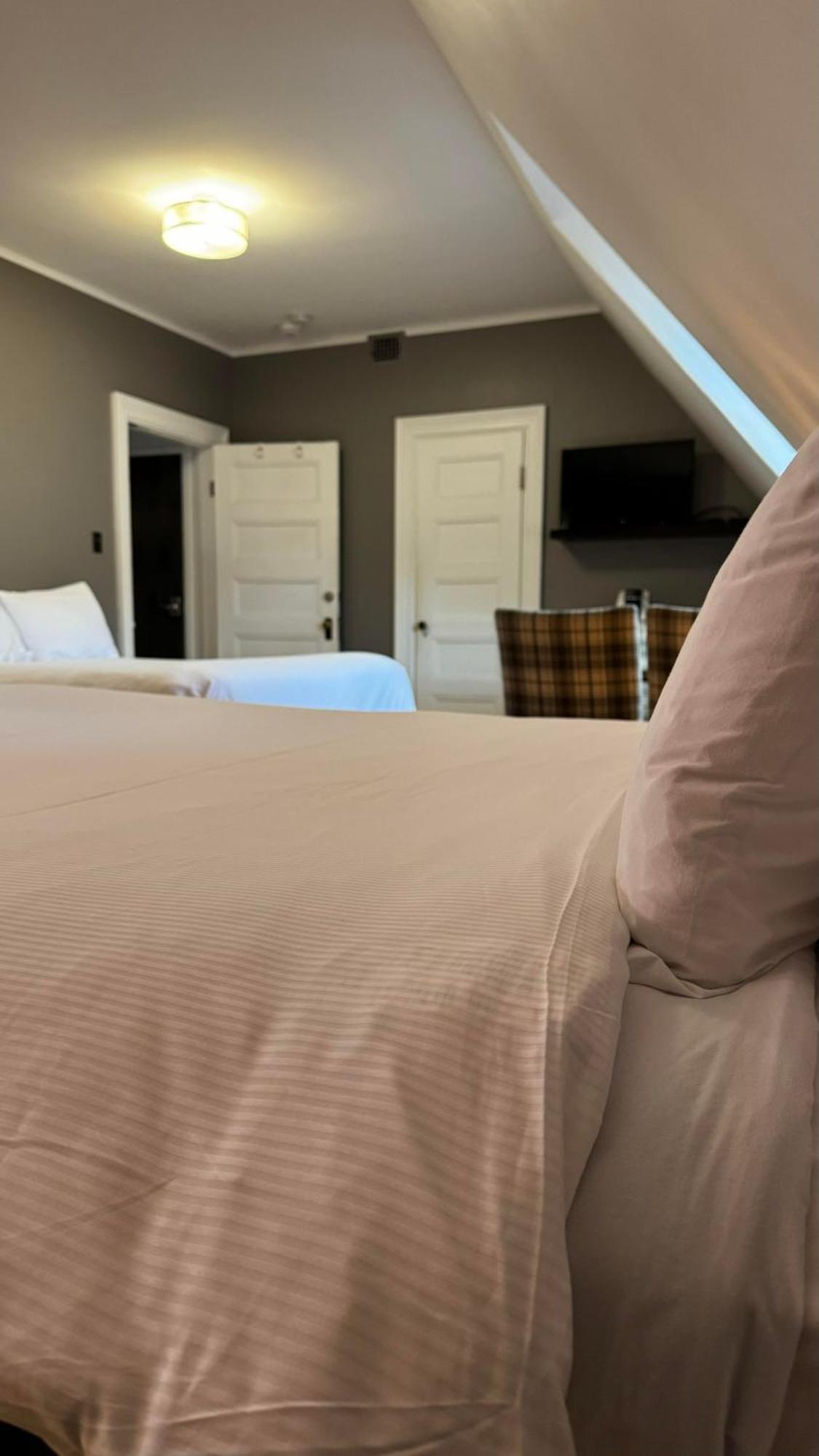 E-Hotel Des Grisons Québec Kültér fotó