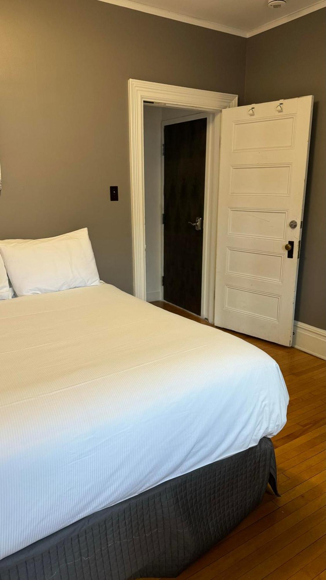 E-Hotel Des Grisons Québec Kültér fotó